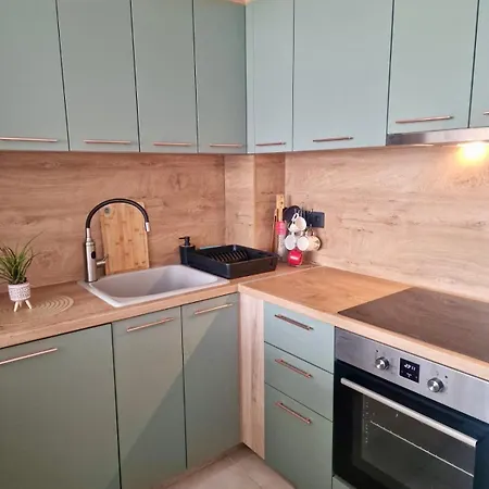 Charming & Quiet Retreat Near Center Appartement *