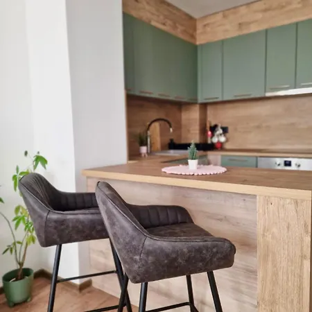 Appartement Charming & Quiet Retreat Near Center *